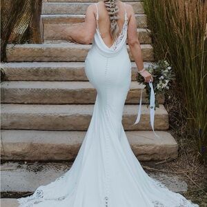 Enzoani Wedding Gown